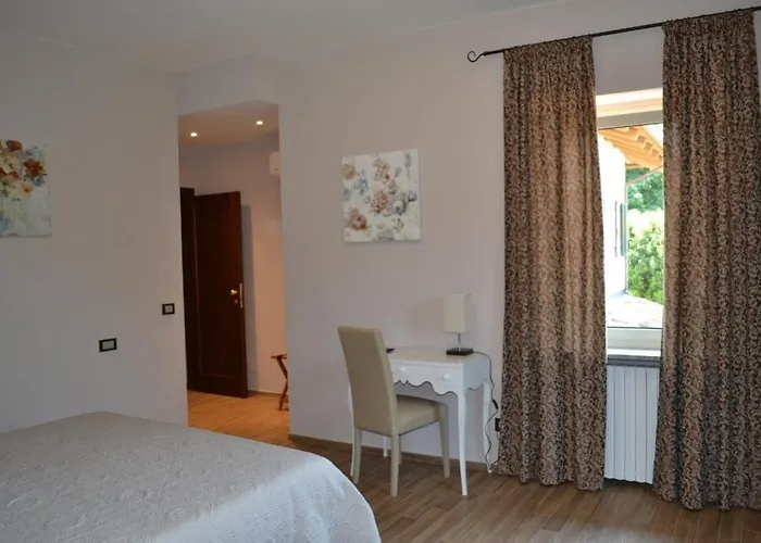Casa Caimotta بيت ضيافة 4*